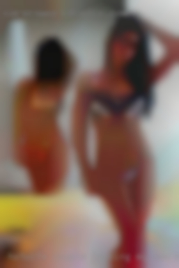 Hotwife couple looking my sex buddy for bull.